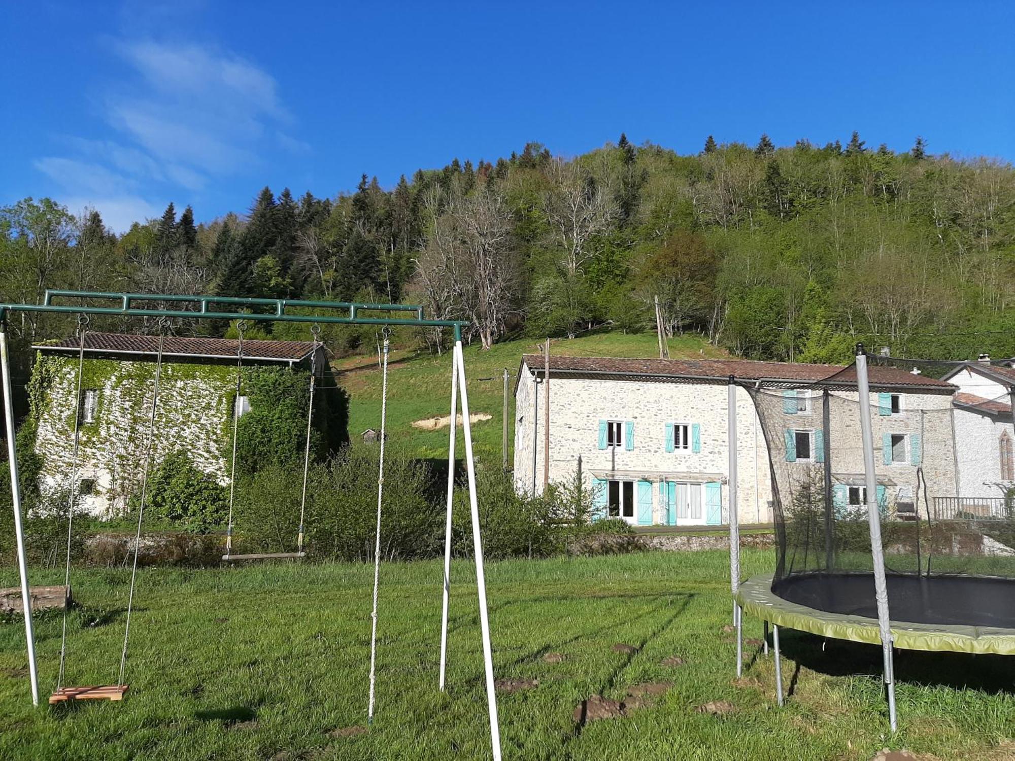 Au Mohair Des Alpy Fougax-et-Barrineuf Exteriör bild